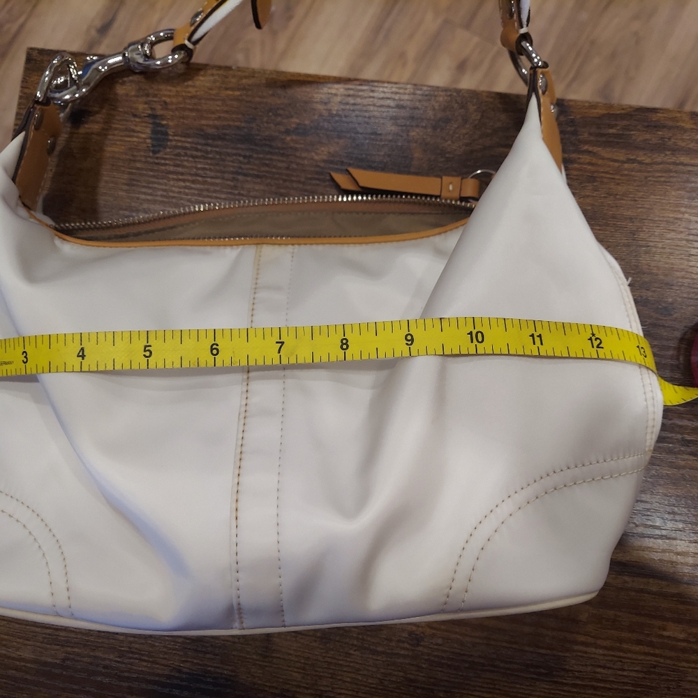 Coach Hampton Hobo White Satin Small Bag 8 F11668 SEE PHOTOS - Picture 4 of 8